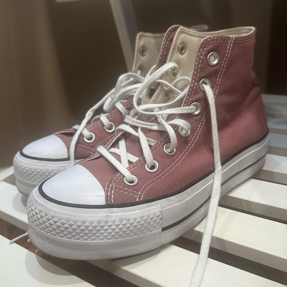 Converse Chuck Taylor All Star Lift platform shoes